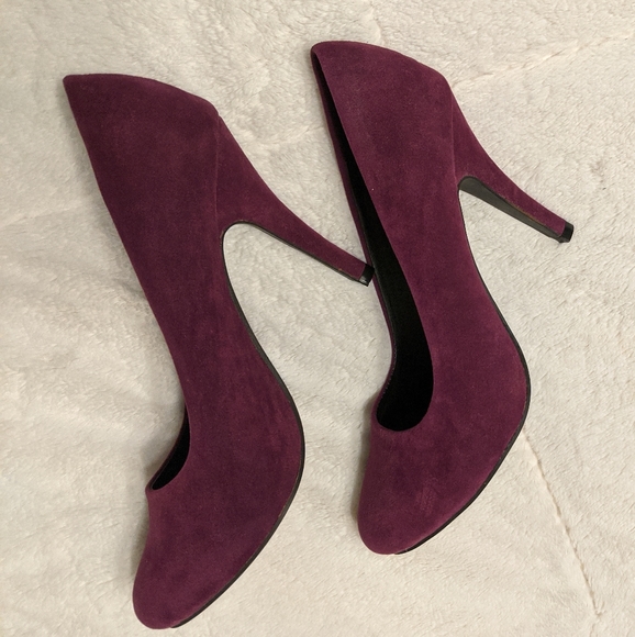 Faux Suade Berry Colored Heels - Picture 2 of 7